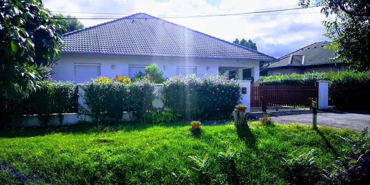Arvalanyhaj Home Apartman Herceghalom Exterior foto
